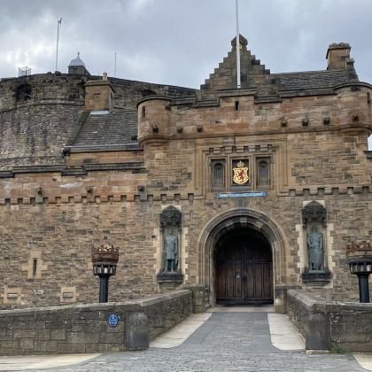 英国爱丁堡城堡+皇家英里+圣吉尔斯大教堂（不含门票）