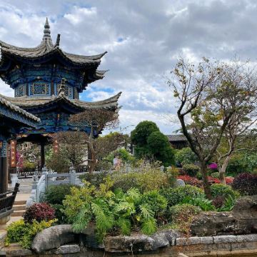 昆明出发，一日私人游览：沉浸于建水文化遗产之中