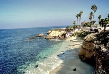 美国洛杉矶比佛利山庄+格里菲斯天文台+盖蒂中心-市区景点爽玩【专属客服和本地中文司机，一家一团包车】