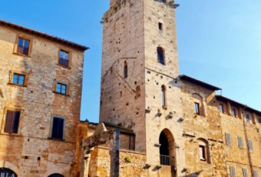 意大利佛罗伦萨-锡耶纳-圣吉米尼亚诺-可包车-精选【专属客服和本地中文司机，一家一团包车】