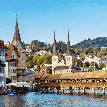 苏黎世出发  卢塞恩湖与皮拉图斯山的浪漫邂逅 