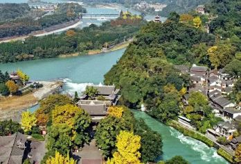 都江堰景区+成都大熊猫繁育研究基地一日游【千年古堰随心看、顶流萌宝自由观】