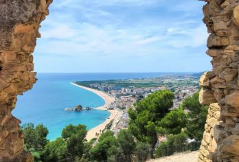 西班牙巴塞罗那+布拉内斯+滨海托萨｜双城浪漫之旅 |中文专车【[正规旅行社]拥有正规出境旅行社资源，行程安全游保障】