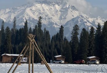 库尔德宁冬季一日游【景区自驾+纯玩小团】【伊宁起止】一日跟团【赠送航拍+车接车送】