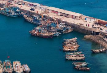 中国青岛崂山一日游+外语导游：索道登山俯瞰碧海蓝天EA【全程中文/英文/俄语/法语/韩语/葡萄牙语服务，沟通无障碍，景点可调】