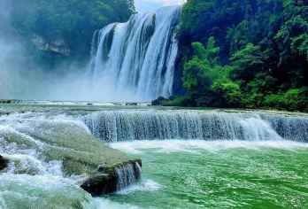 安顺黄果树瀑布一日游【感受大自然的风光，避暑胜地】