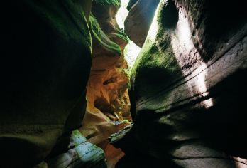 甘泉大峡谷一日游 | 西安往返 天天发团【数百万年的水、风和时间雕琢而成的奇妙世界】
