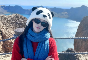 长白山北坡天池+自然博物馆纯玩一日游+专业指导师带队+认证书【亮点一：（安全可靠）专业男·女朋友团队，甄选专业指导，赠长白山科学院认证证书，保障无忧~】