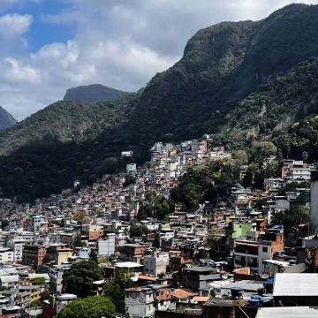 巴西里约热内卢基督像-糖面包山-瓜纳巴拉湾巴西全境包车