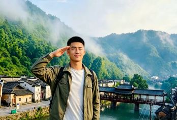 【退伍团队+上门接送纯玩】瑶里＋寒溪村＋东埠码头＋瓷宫一日游【[行程费用]瓷宫门票自理25元，行李随车，送高铁站，24小时退伍管家~】