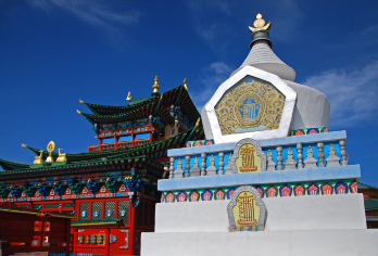 塔尔寺+拉脊山+日月山+青海湖一日游【纯玩·无购物】【[成团保障]封顶8人小团市区规定范围内上门接送，大巴团分站式集合灵活舒适性价比高，多套餐任你选择】