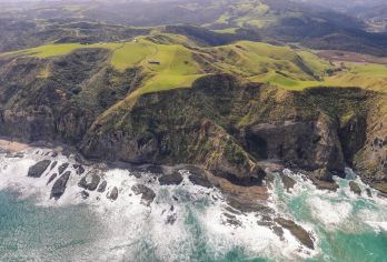 新西兰奥克兰周边-穆西克角滨海保护区-蕨山悬崖 可定制南北岛【专属客服和本地中文司机，一家一团包车】