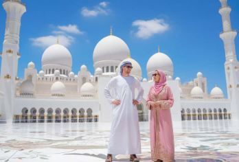 阿联酋迪拜出发 阿布扎比谢赫扎耶德大清真寺一日游 门票+接送【可选不同语言导游，游览体验阿布扎比的精华】