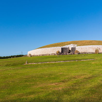 爱尔兰+米斯郡+塔拉丘+特里姆城堡包车一日游