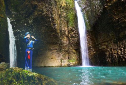 恩施市鹿院坪一日游【独立成团纯玩无购物含门票拒绝与他人拼团】【恩施经典景区网红景点，2人成团 ，天天发班 ！】