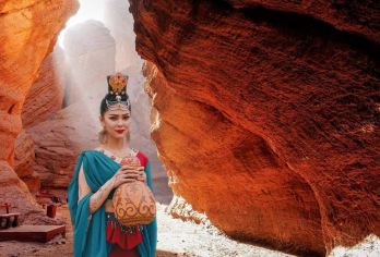 库车+克孜尔千佛洞+天山神秘大峡谷一日游【1-6人省心团 】【[无忧出行]千佛洞提前帮您预约，无需您再次预约，千佛洞免费讲解库车市内（含机场火车站）上门接送，】