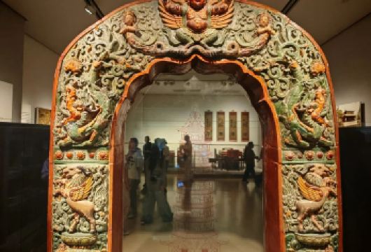 趣说家【2-15人+耳麦+预约可选】南京博物院2小时大咖讲解【[精品小团]10/15人拼团/包团可选。】