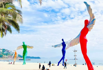 大梅沙+中英街+世界之窗一日游【市区上门接+2-6人小团】【粤升级：可市区上门接+可预约旅拍 + 自愿选择当地美食小吃+可VIP私人订制小包团】