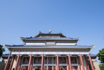 广州中山纪念堂+越秀公园+五羊石雕+镇海楼半日活动【半日活动】【本地人带您深度游广州】