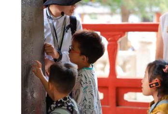 亲子私家团●孔庙·孔府半日游（含门票/3H资深讲解）【[特别打造]赠耳麦防蹭听/一站式沉浸听讲解/婴儿免费出游。】