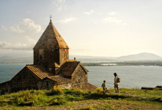 亚美尼亚埃里温塞凡湖+塞凡湖修道院+迪利扬国家公园包车一日游【精品包车，私享空间，上门接送，轻松出行】