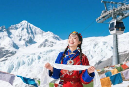 玉龙雪山+冰川公园一日游+8人小团+赠三宝|免费日照金山【[随心选择]我们有抢票，保票套餐， 打玉龙雪山卡冰川公园，免费升级日照金山】