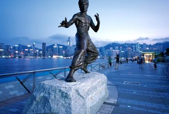 香港纯玩一日游赠上网卡+含往返+团餐+维港+太平山+星光大道【下单赠流量卡。纯玩0自费0购物 无套路。放心出行。】