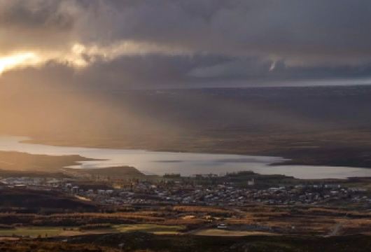 冰岛雷克雅未克往返草帽山-红房子等斯奈山半岛景点-包车-精选【专属客服和本地中文司机，一家一团包车】