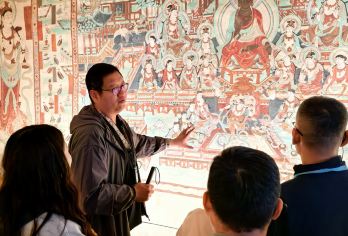 【博韵今声】敦煌莫高窟陈列中心·荣志国讲师团·乐享2H讲解【[荣志国讲师团]资深文博达人深度讲解，诙谐幽默，深入浅出，让您近距离对话千年，尊享文化大餐；】