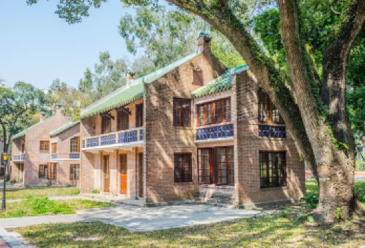 广州中山大学+广东省博物馆+陈家祠+沙面一日游【亲子研学游】【丨品读“岭南艺术明珠”陈家祠丨丨探秘“月光宝盒”广东省博丨观看在森林里的百年名校丨】