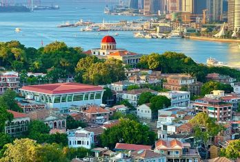 鼓浪屿一日游 纯玩【往返船票+导游讲解+站点车接】【[无忧出行]无需担心船票问题，我们已为您提前出好船票；无需考虑交通问题，大巴车在站点接您到码头乘船。】