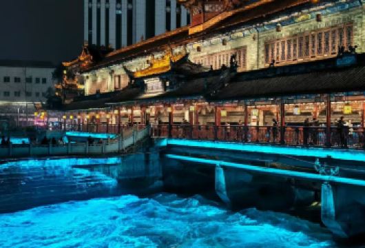 都江堰+熊猫基地+蓝眼泪   纯玩一日游【游览历史悠久的水利工程】