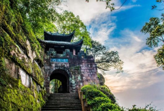 重庆合川钓鱼城+涞滩古镇+园博园一日游【一单一团，尊享小团】【[正规车辆]：正规运营车辆、24小时监控保护】