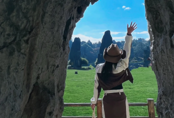 【二环内接】昆明石林风景区一日游·赠送特色午餐+纯玩团【正规旅游巴士，专业老司机开路，安全无忧；】