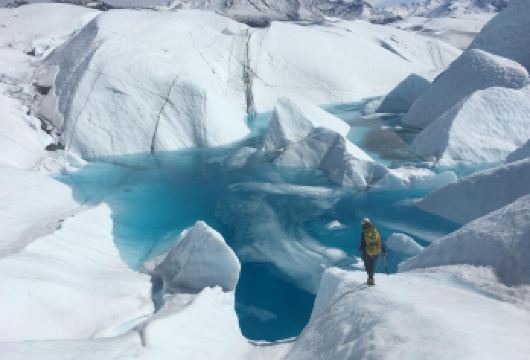 阿拉斯加安克雷奇Matanuska冰川徒步一日游中文司导接送【徒步探索阿拉斯加的壮丽冰川，土著导游专业讲解】