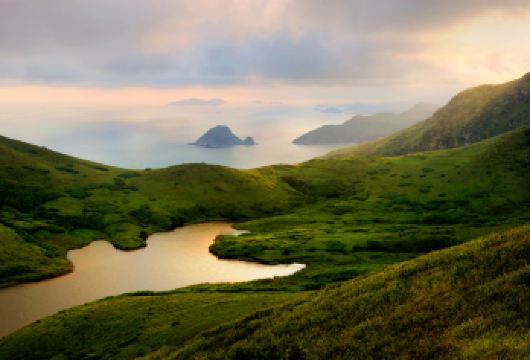 福建大嵛山岛【自由行】代订船票【[醉美岛屿]中国醉美十大海岛之一大嵛山岛，这里一半是海水，一半是草甸。】