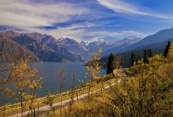 天山天池汽车一日【区内时间充足让您尽享大自然的美】