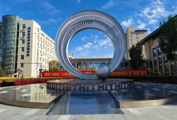 哈工大半日研学营【含门票预约+航天馆+博物馆+校园】参观讲解【研学导师讲解，丰富藏品展现校史，探索宇宙奥秘，亲身感受航天科技的无穷魅力，种下科学的种子】