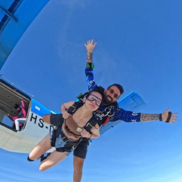 泰国曼谷芭堤雅dropzone/thaisky高空跳伞体验