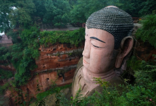 【成都起止】乐山大佛+张公桥一日游（2-8人小团三环上门接）【[免费接送]成都市区内三环可接 返程可送回三环内区域 2-8人小团舒适自在】