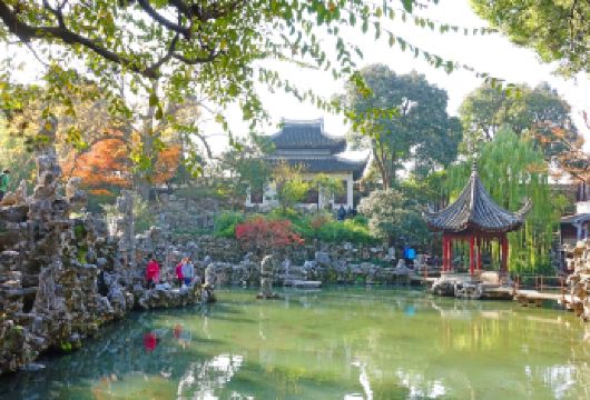 苏州狮子林+周庄一日游【11点半集合◆含游船◆只此周庄演出】【搭配苏州四大名园之一，假山王国-狮子林；中国水乡古镇——周庄。】