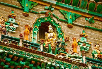 广胜寺+小西天一日游【上门接送 可私人订制】【[包车不拼车 ·轻松自在]：此产品定价为包车产品，市区内可接送，含一辆车的费用，根据所需车型，拍一份】