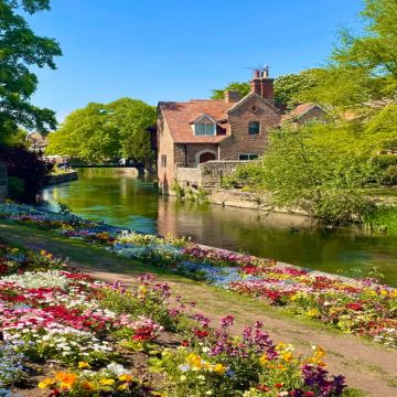 英国坎特伯雷+多佛尔白色悬崖包车一日游【伦敦往返，上门接送】