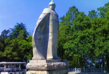 赤壁古战场+羊楼洞明清石板街+武汉出发+2-8人精品小团【定制化行程服务，时间任选，更自由更轻松；可选含赤壁古战场讲解。】