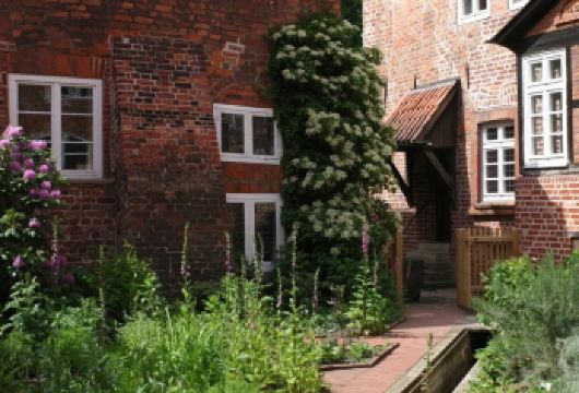 德国汉堡往返 吕讷堡-红砖老城线-盐贸易历史主题-包车-精选【专属客服和本地中文司机，一家一团包车】