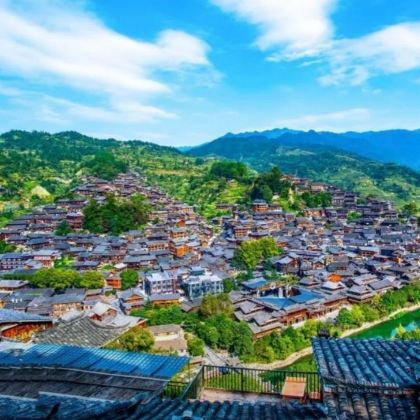 贵州西江千户苗寨一日游【高端定制+豪华包车游+上门接送】