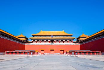 天安门广场+故宫+天坛公园皇城至尊一日游·穿越明清的帝王之路【错峰游览设计：清晨天坛公园+广场，下午故宫博物院（高效动线·避开旅行团高峰）】