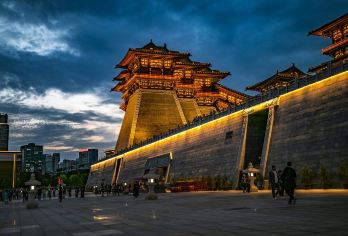 洛阳一日游-应天门+九洲池+白马寺+丽景门+十字街【包车定制，行程可调】