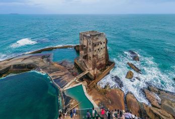 汕尾风车岛+红海湾+海上古堡一日游【8小时纯玩包车出游】【[优选司机]优选本地多年经验司机，熟悉当地路况，讲解景点特色，为您的旅途保驾护航】