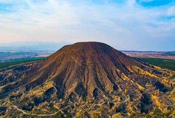 【大同拼车/包车】云冈石窟+火山群1日游【1. 免费在线咨询，快速帮您制定大同出游方案】